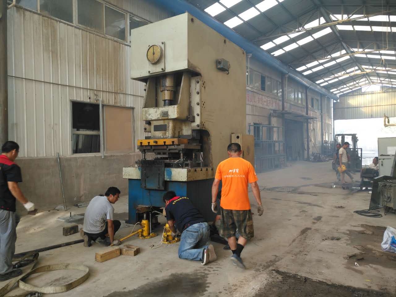 北京設(shè)備搬遷